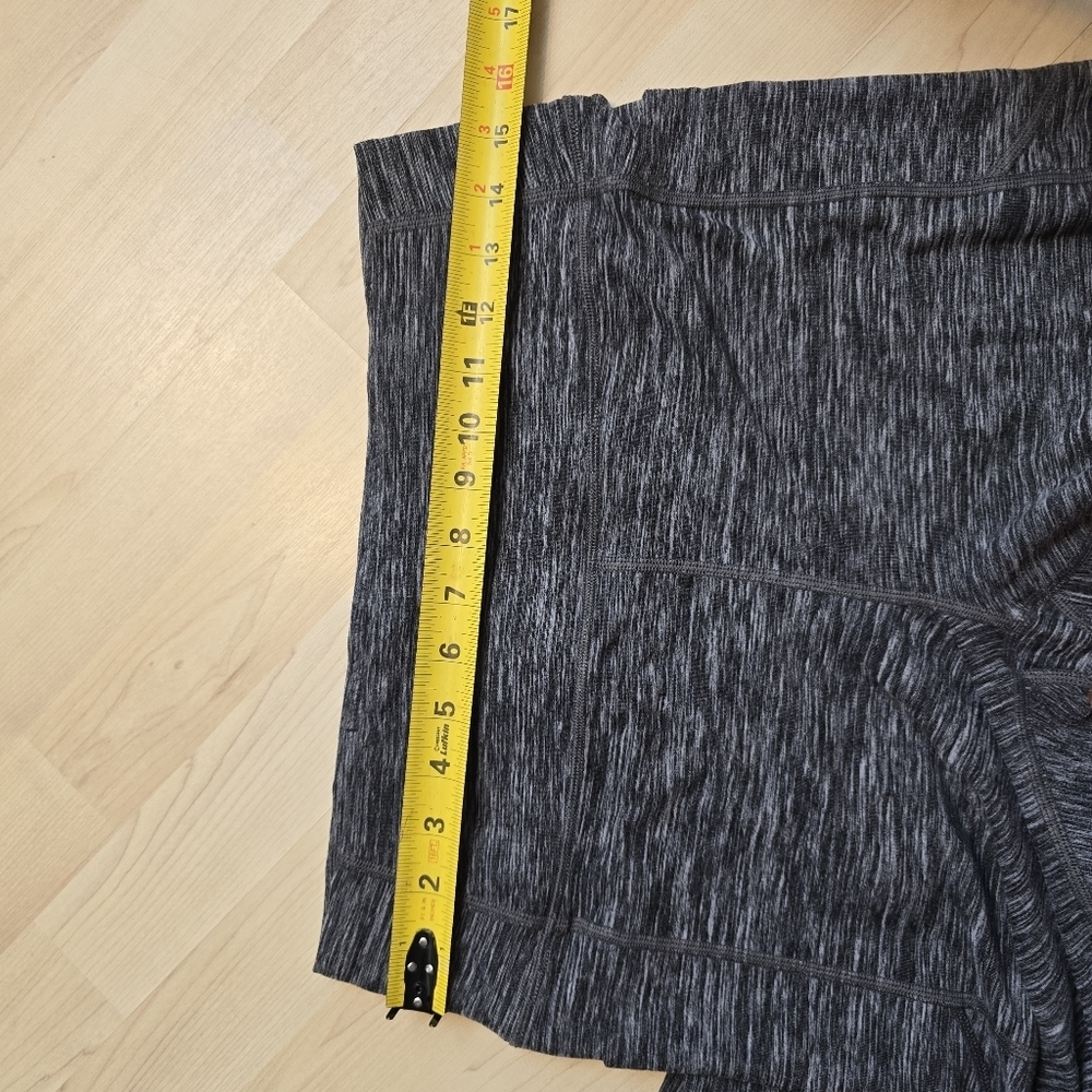 Victoria's Secret Grey Leggings 2 Pairs Size Large - Picture 10 of 11